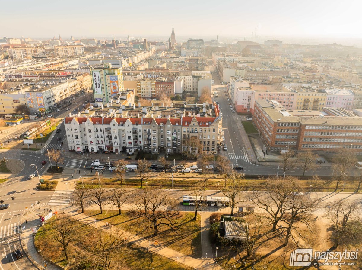 Szczecin – Przestronne mieszkanie w kamienicy (3)