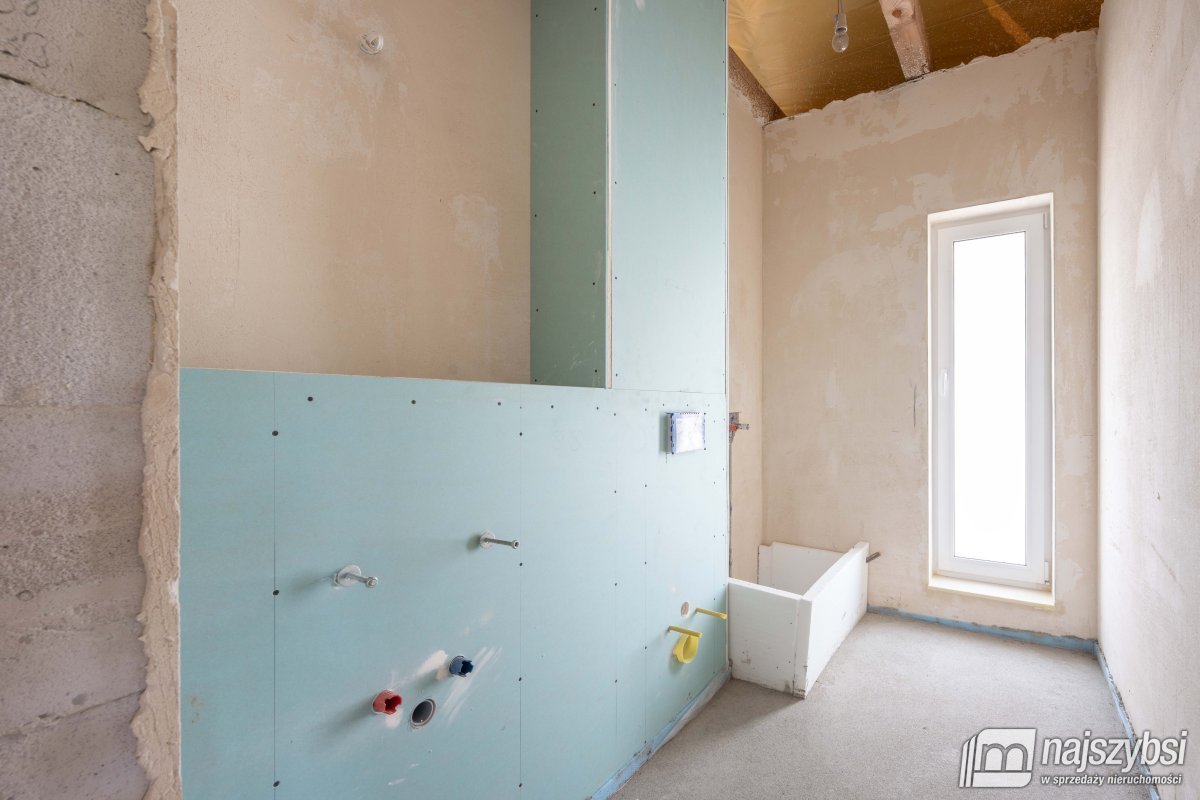 Dąbrowa -parterowy dom zaledwie 7 km od morza (11)