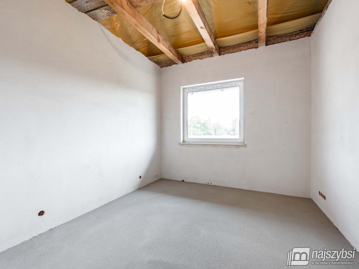 Dąbrowa -parterowy dom zaledwie 7 km od morza (13)