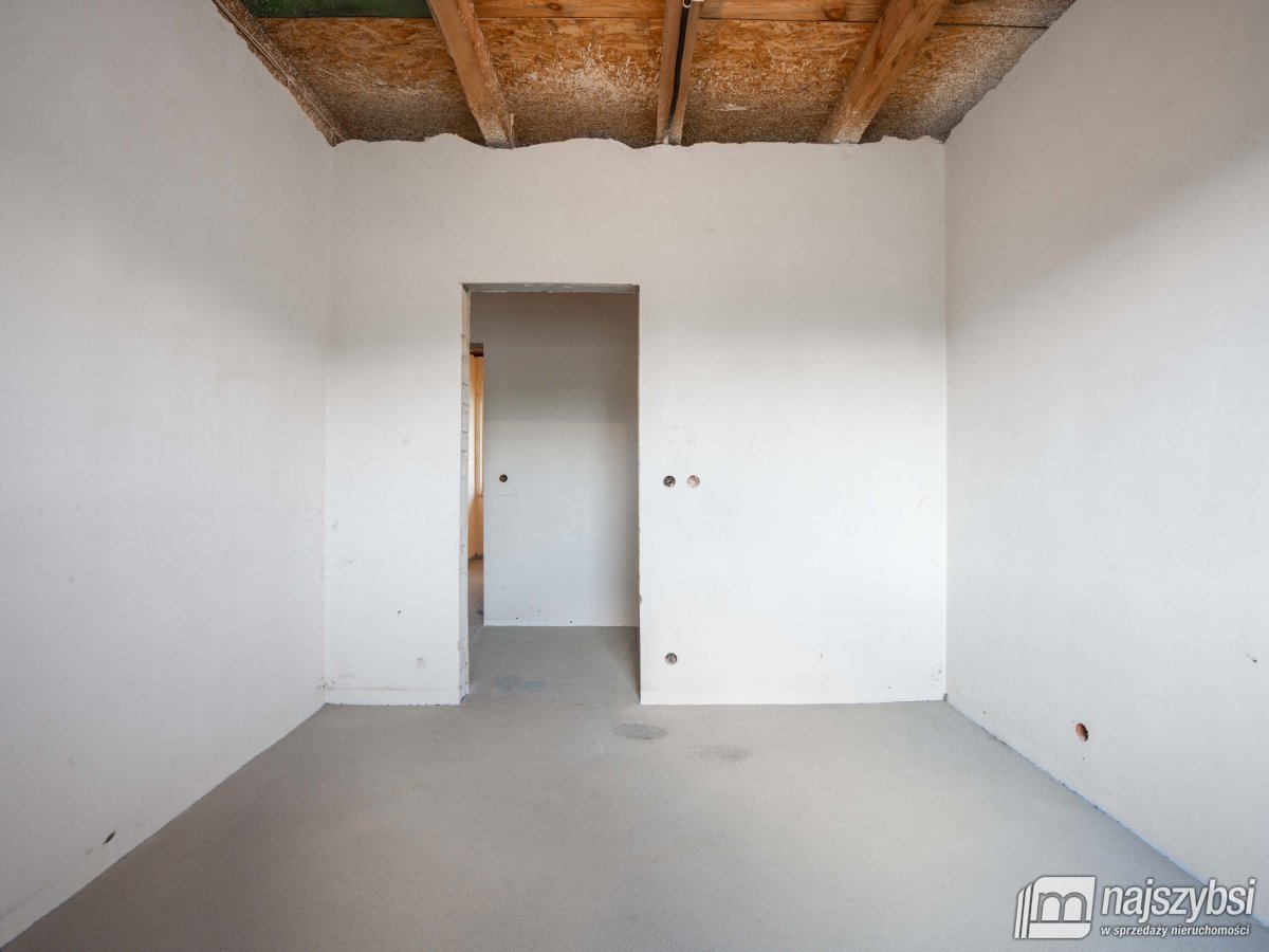 Dąbrowa -parterowy dom zaledwie 7 km od morza (14)