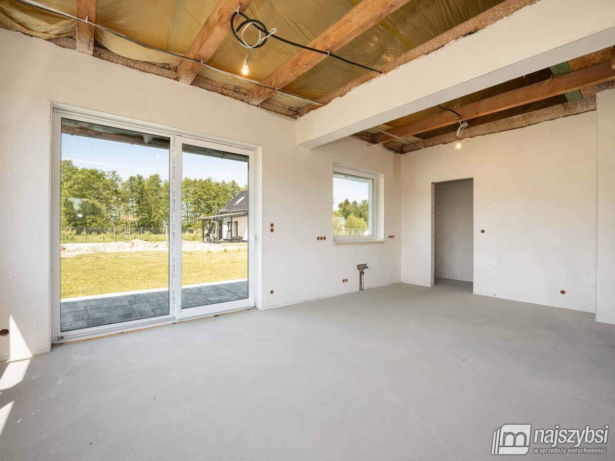 Dąbrowa -parterowy dom zaledwie 7 km od morza (6)