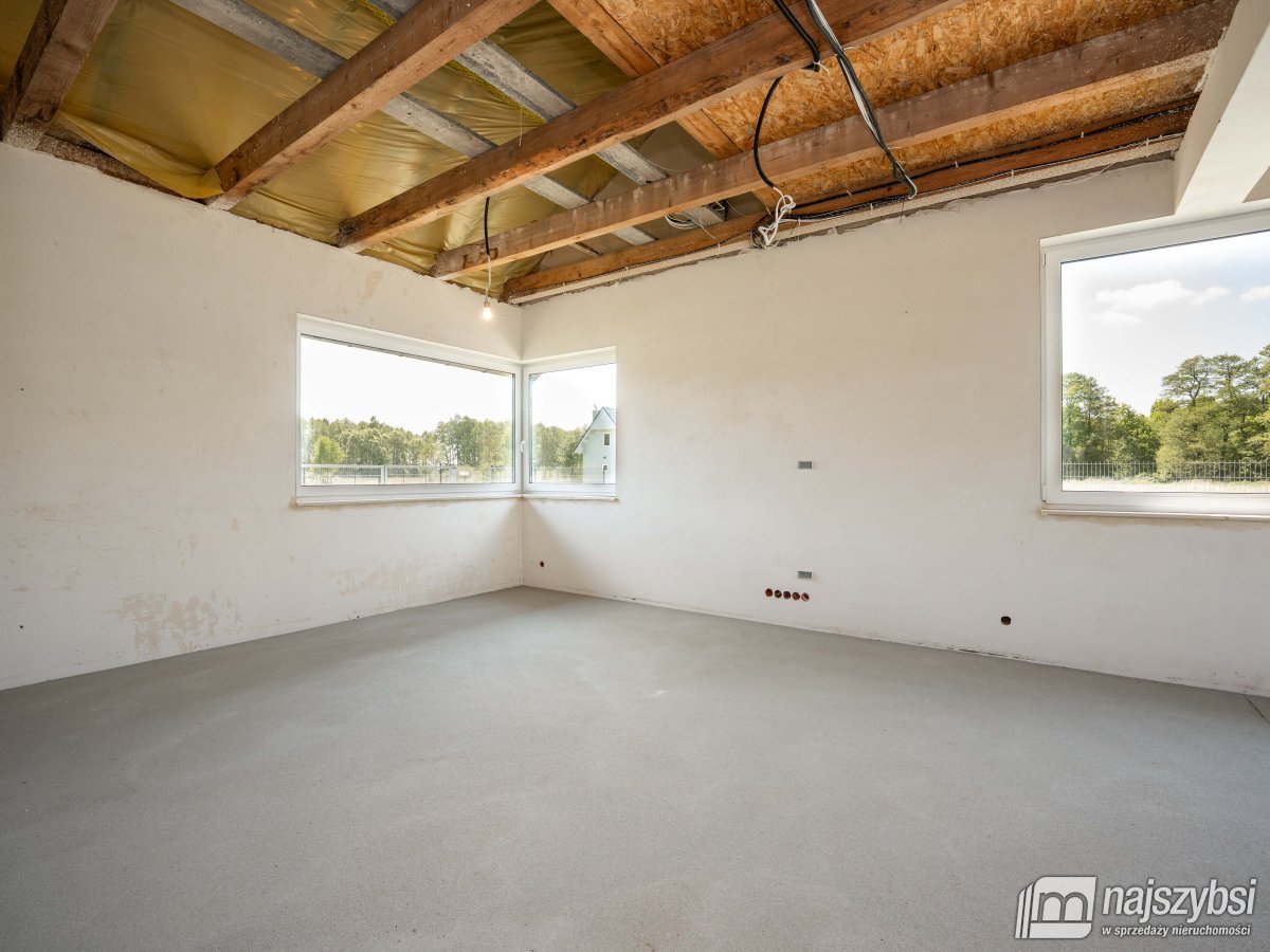 Dąbrowa -parterowy dom zaledwie 7 km od morza (8)