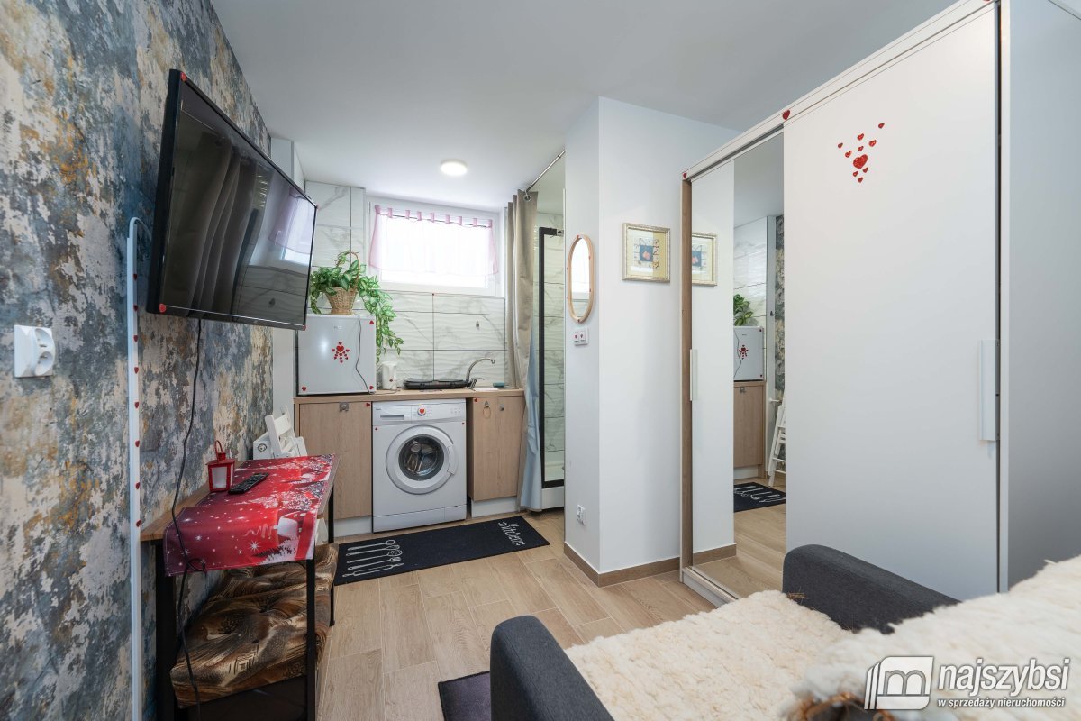 Kołobrzeg- kawalerka blisko dworca PKP (2)