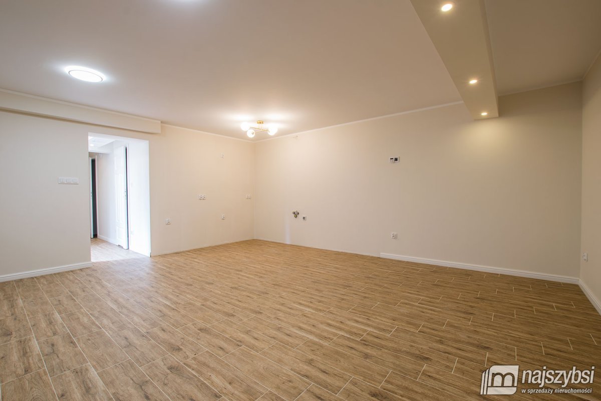 Świnoujście-piękny wykończony niemieszkalny lokal  (4)