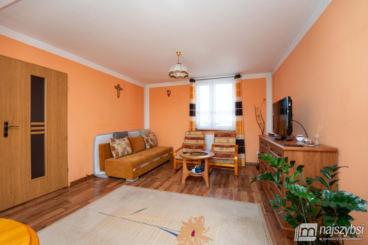 Gościno- dom  pod Kołobrzegiem, 3 mieszkaniowy (5)