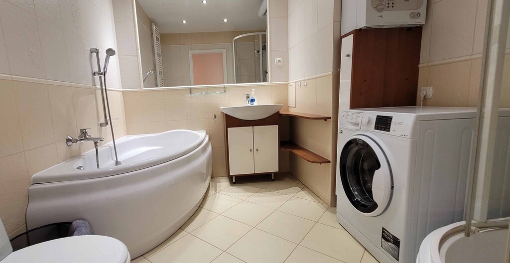 Trzy pokoje z ogródkiem w cichej części Gumieniec (14)