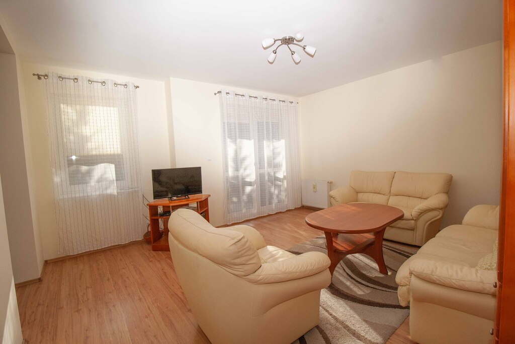 Trzy pokoje z ogródkiem w cichej części Gumieniec (11)