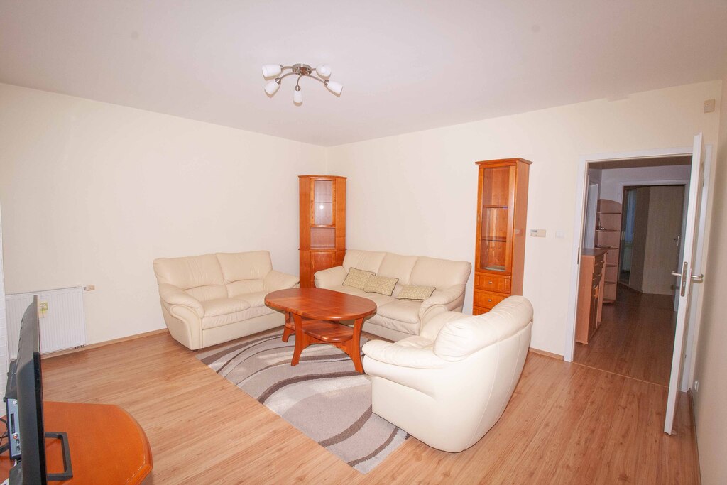 Trzy pokoje z ogródkiem w cichej części Gumieniec (13)