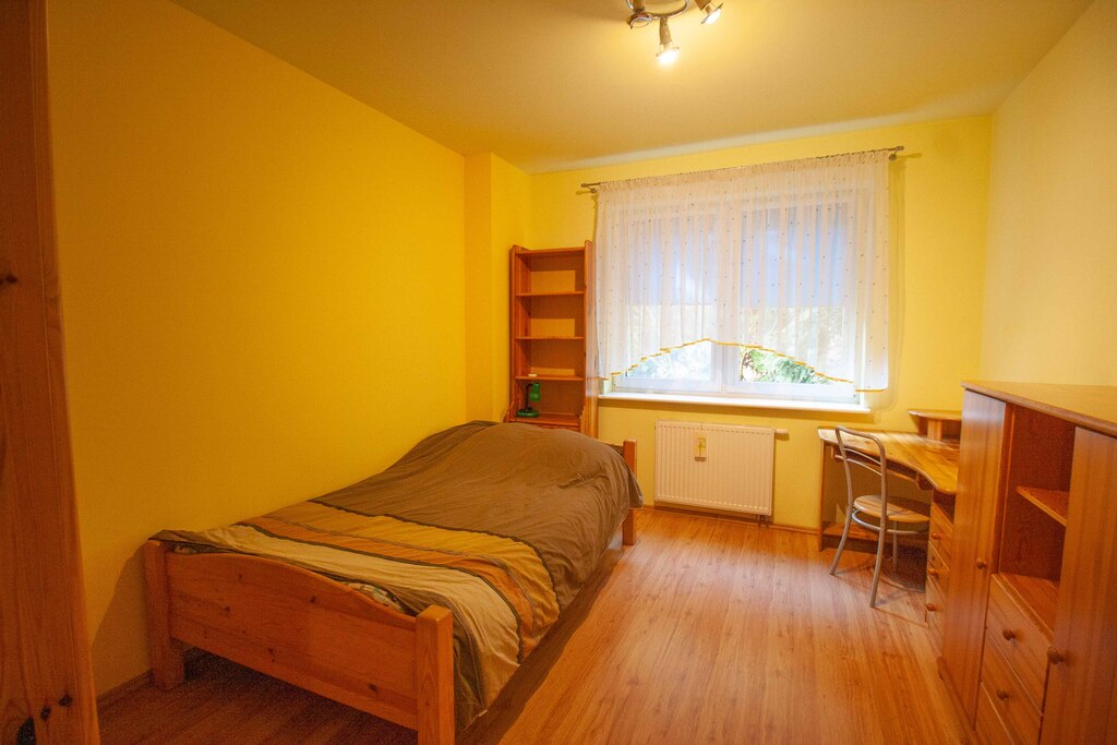 Trzy pokoje z ogródkiem w cichej części Gumieniec (29)