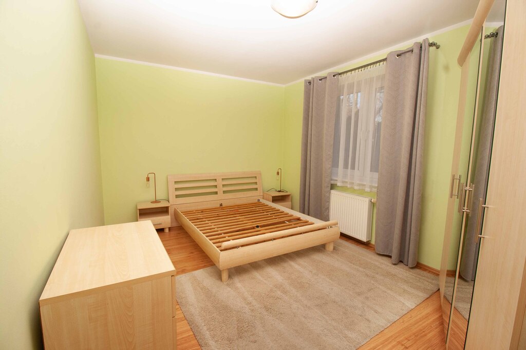 Trzy pokoje z ogródkiem w cichej części Gumieniec (8)