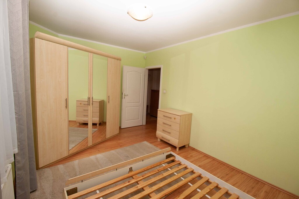 Trzy pokoje z ogródkiem w cichej części Gumieniec (21)