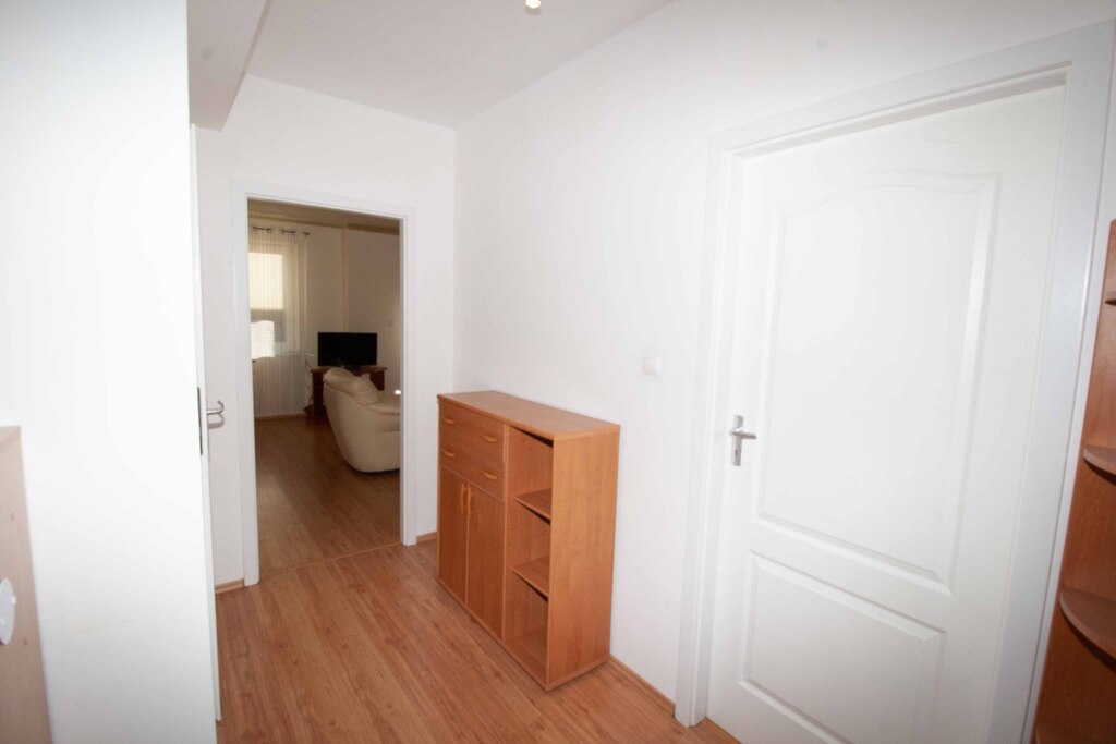 Trzy pokoje z ogródkiem w cichej części Gumieniec (22)