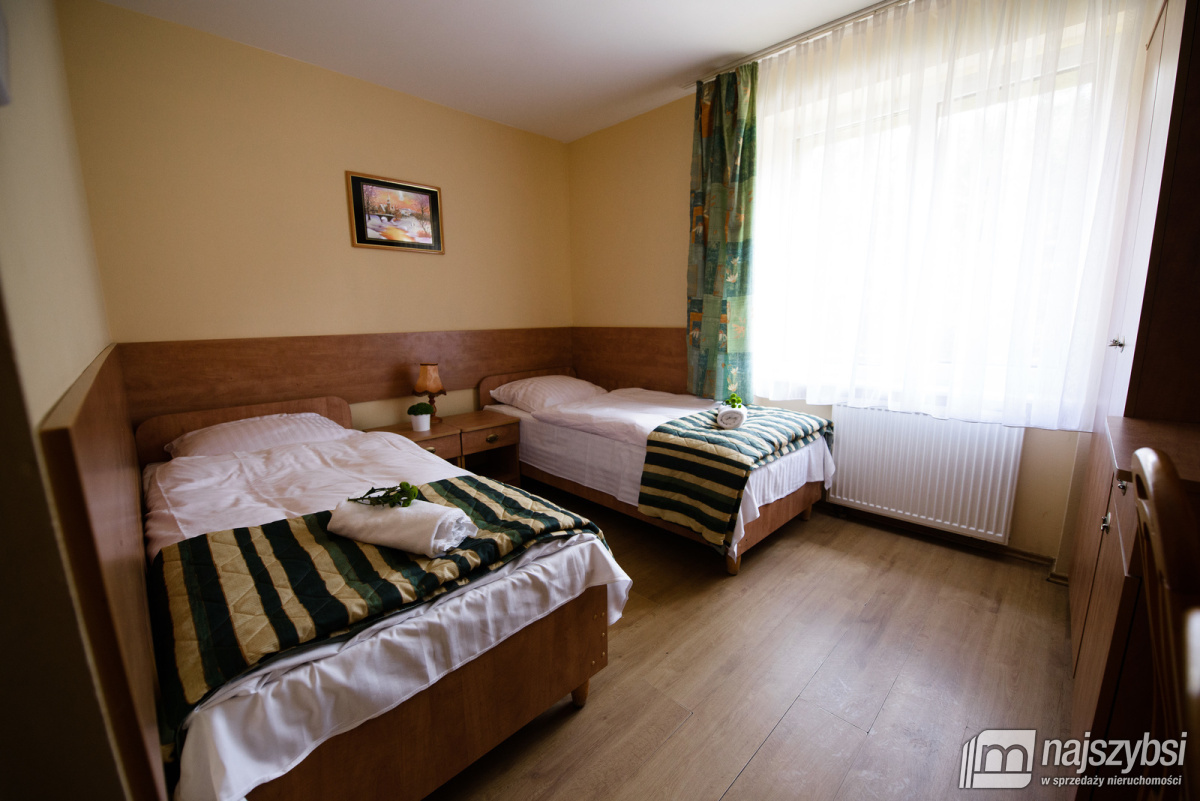 Obiekt hotelowo-gastronomiczny (6)