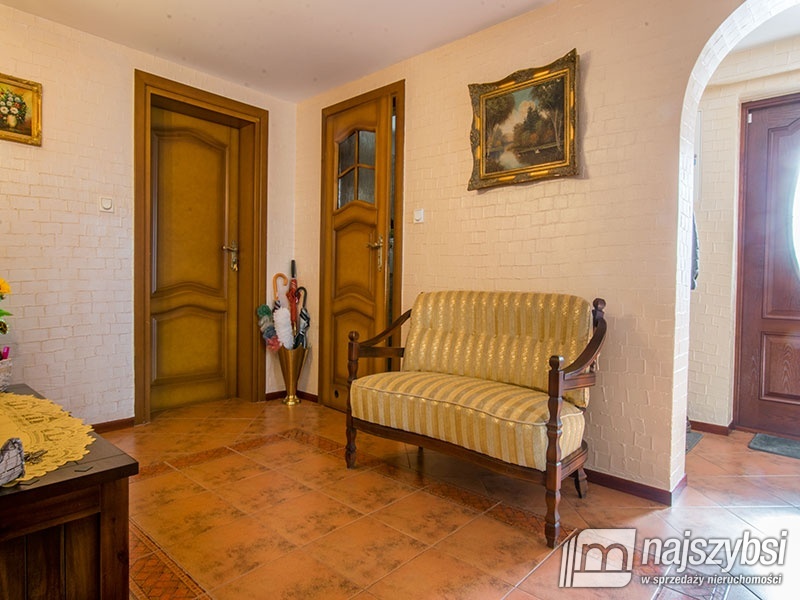 Kołobrzeg - PRZESTRONNY DOM WOLNOSTOJĄCY 1,8 KM OD (22)