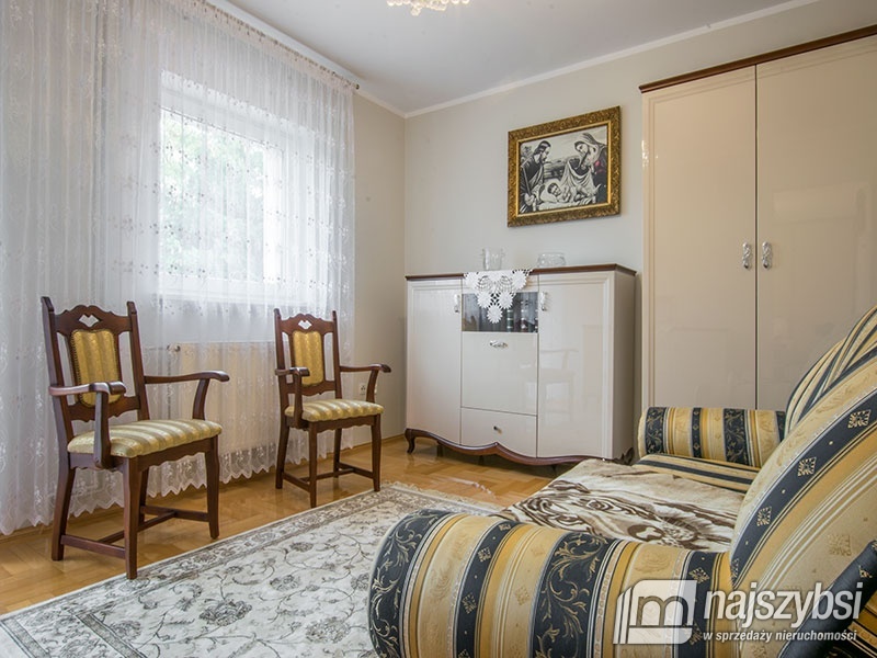 Kołobrzeg - PRZESTRONNY DOM WOLNOSTOJĄCY 1,8 KM OD (24)