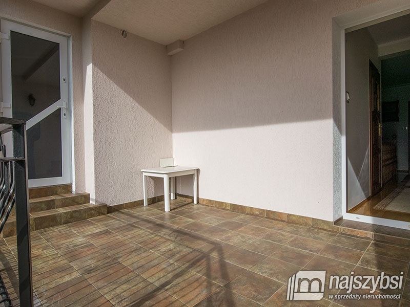 Kołobrzeg - PRZESTRONNY DOM WOLNOSTOJĄCY 1,8 KM OD (25)