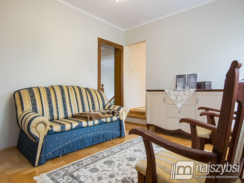 Kołobrzeg - PRZESTRONNY DOM WOLNOSTOJĄCY 1,8 KM OD (26)