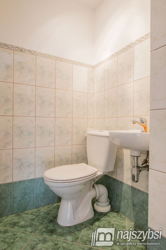 Kołobrzeg - PRZESTRONNY DOM WOLNOSTOJĄCY 1,8 KM OD (31)