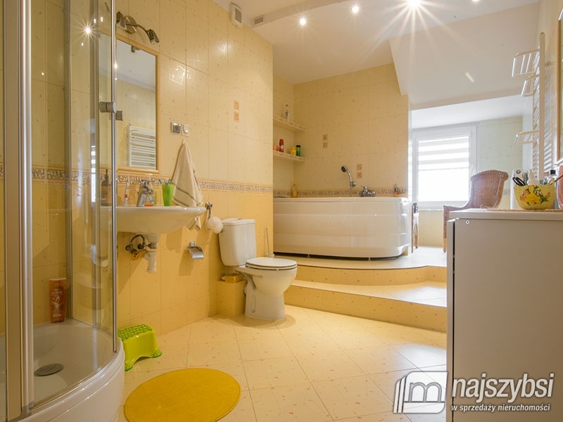 Kołobrzeg - PRZESTRONNY DOM WOLNOSTOJĄCY 1,8 KM OD (8)