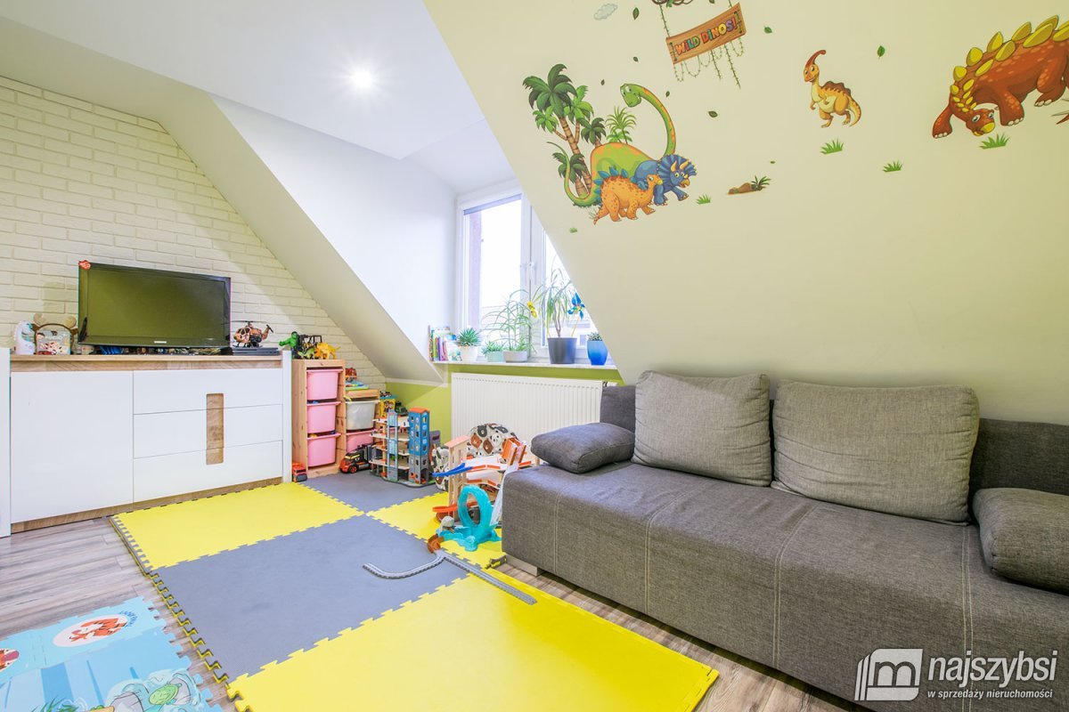 Świnoujście - rozkładowe 3-pokojowe mieszkanie  (12)