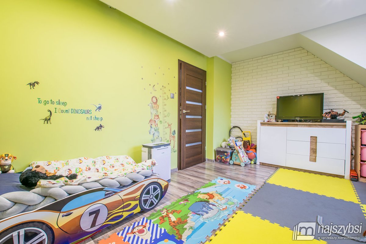 Świnoujście - rozkładowe 3-pokojowe mieszkanie  (13)