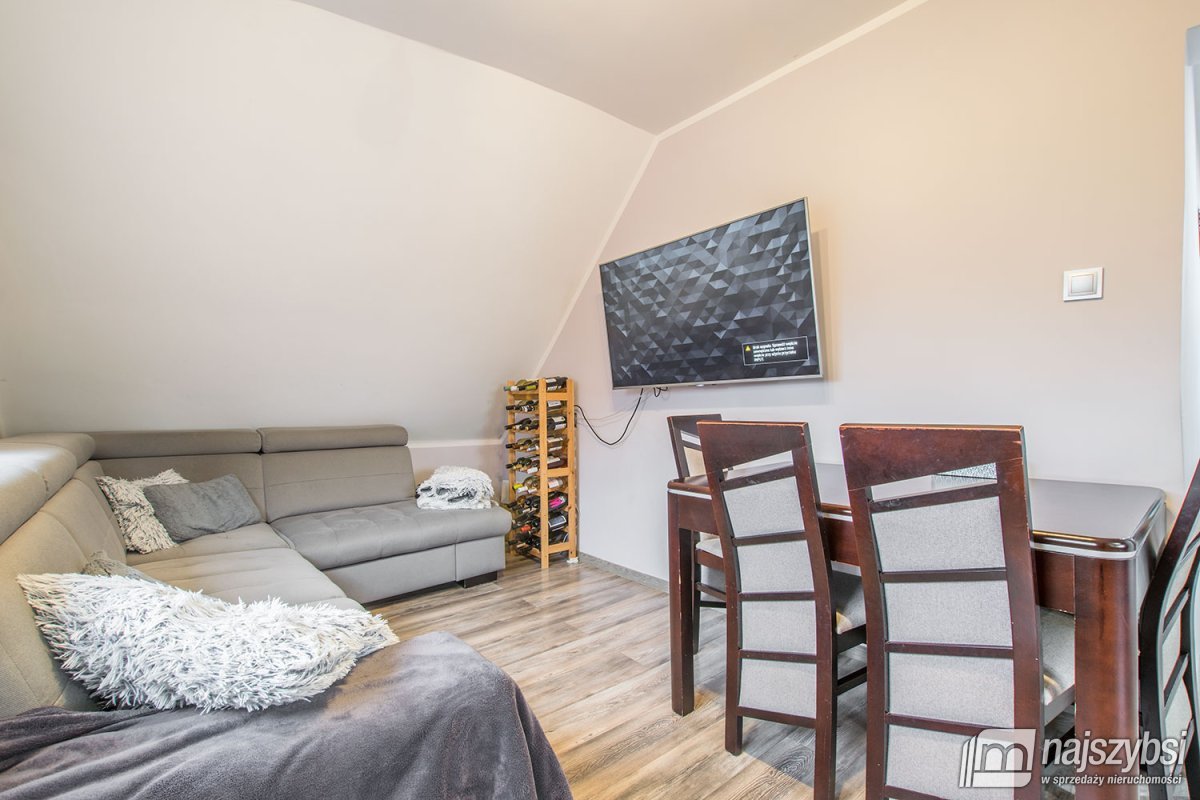 Świnoujście - rozkładowe 3-pokojowe mieszkanie  (2)