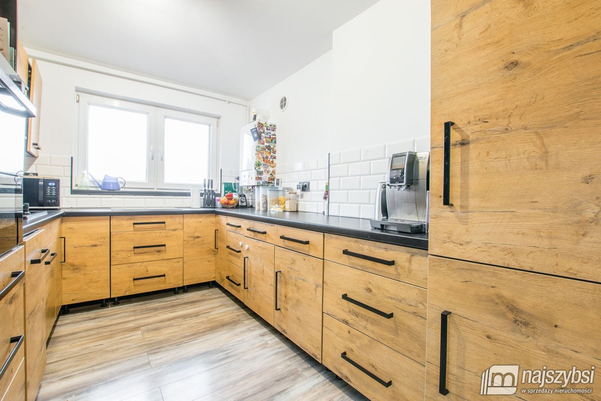 Świnoujście - rozkładowe 3-pokojowe mieszkanie  (4)