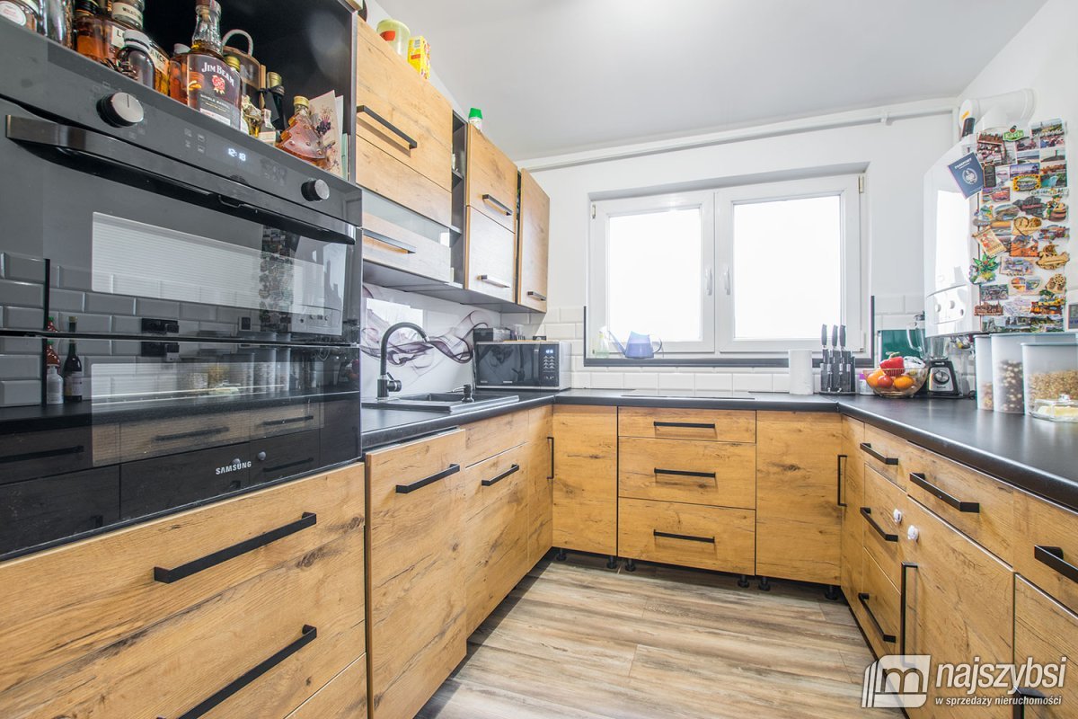 Świnoujście - rozkładowe 3-pokojowe mieszkanie  (5)