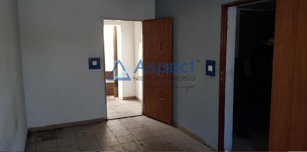 Wynajem - Pomorzany, hala 500 m2, z biurami (9)