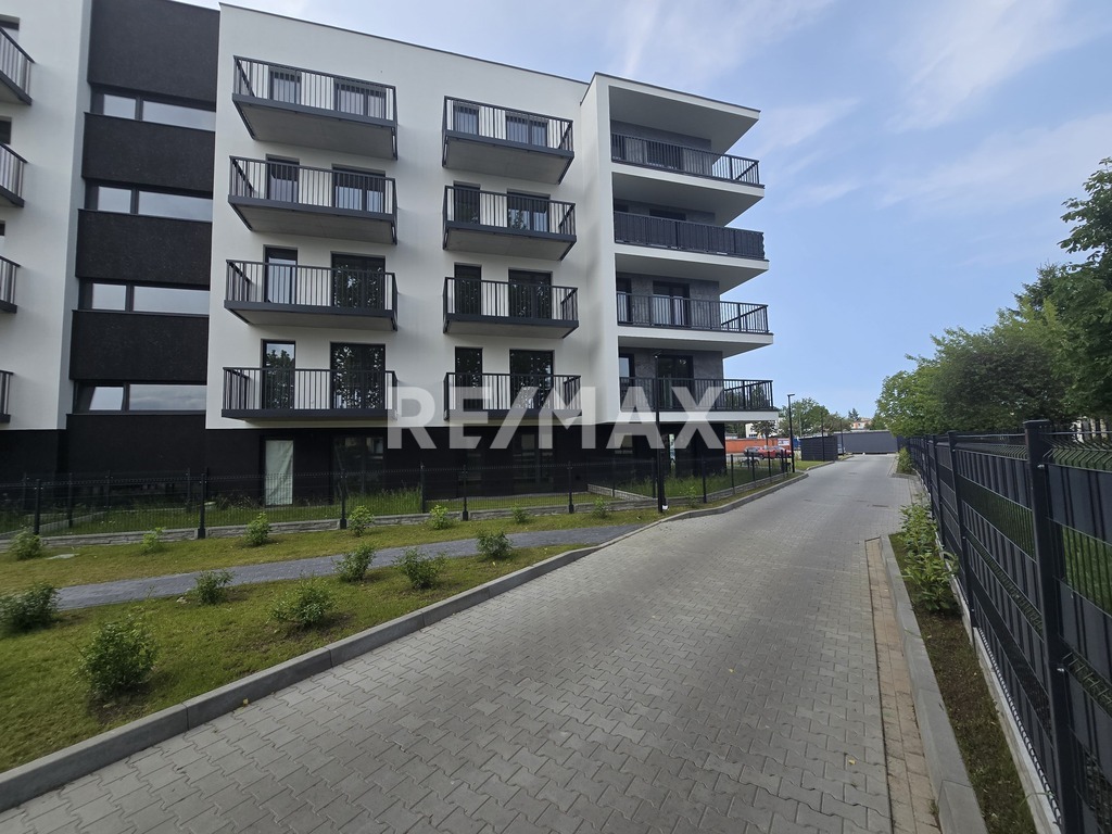 Słoneczne 2 pokojowe mieszkanie (1)