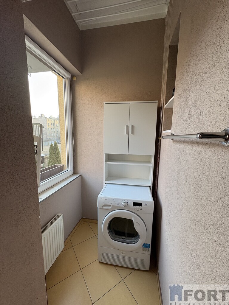 * Centrum*3 pok.*miejsce post.*bez prowizji (12)