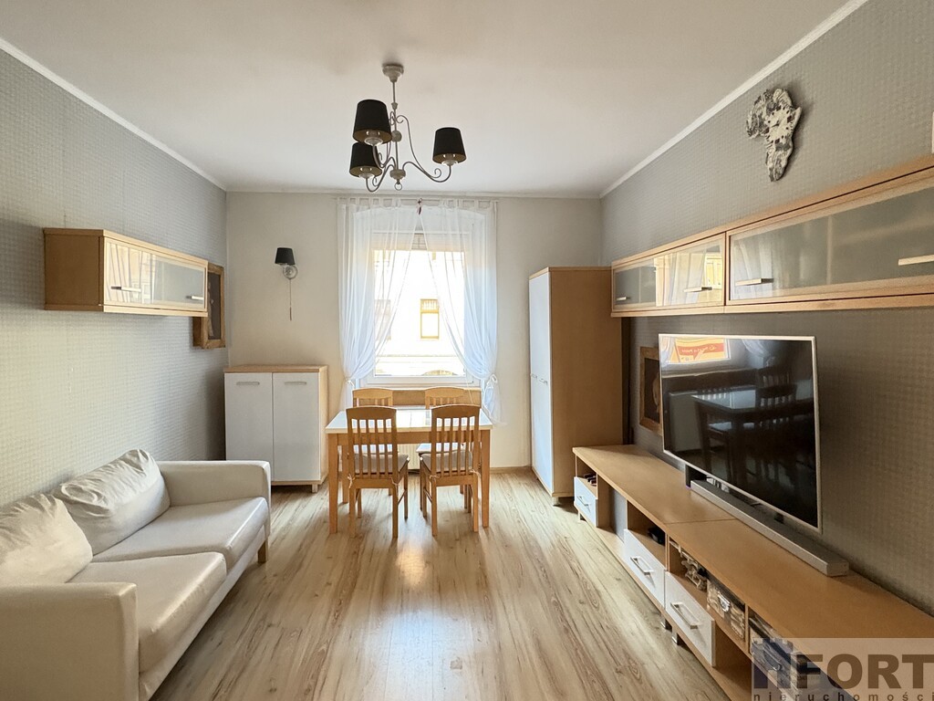 * Centrum*3 pok.*miejsce post.*bez prowizji (2)