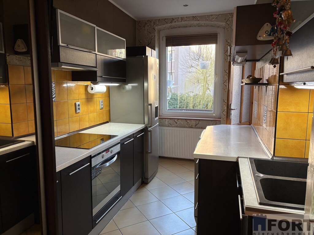 * Centrum*3 pok.*miejsce post.*bez prowizji (6)