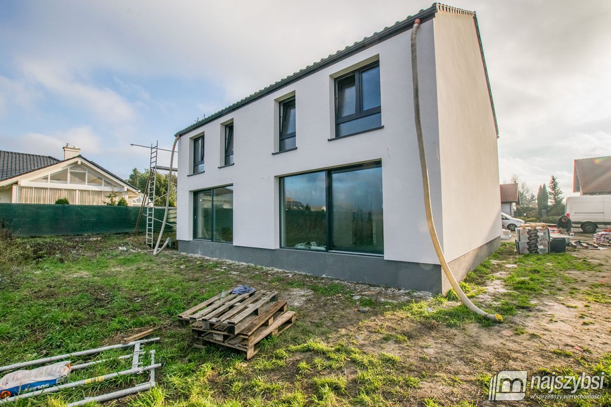 Pucicie - połowa bliźniaka stan deweloperski (1)