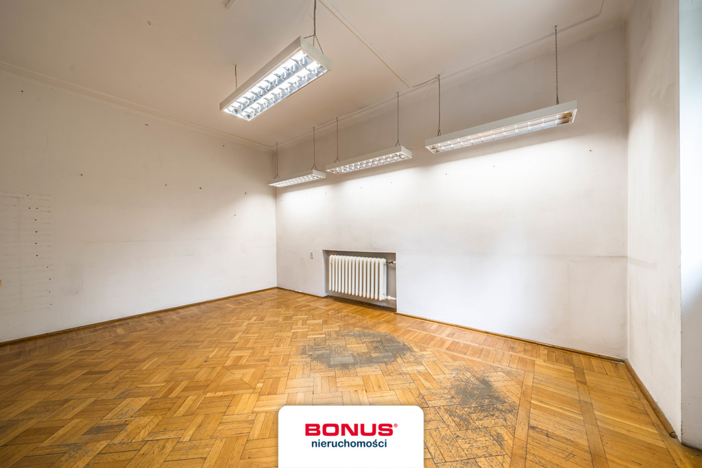 Dom przy Dąbrowskiego - czytelny adres - pod firmę (6)