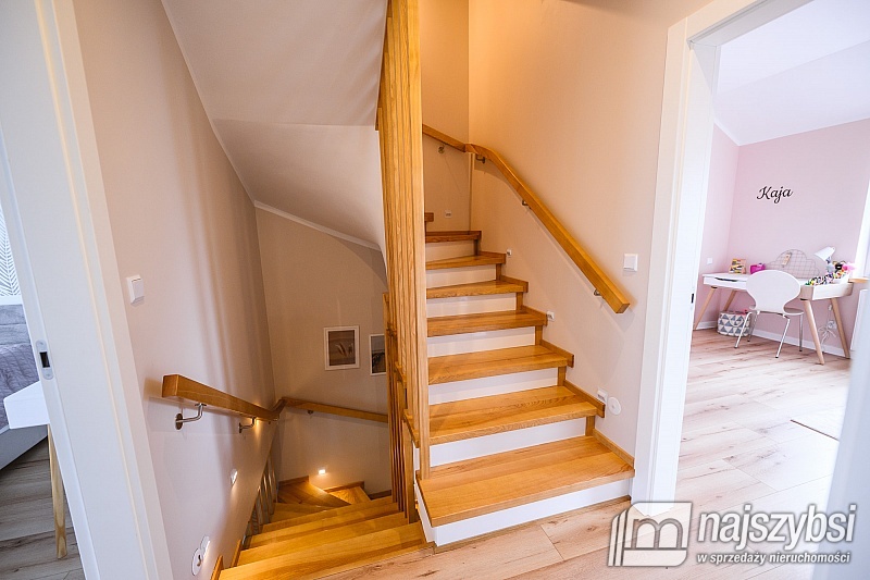 Kołobrzeg- elegancki szeregowiec (12)