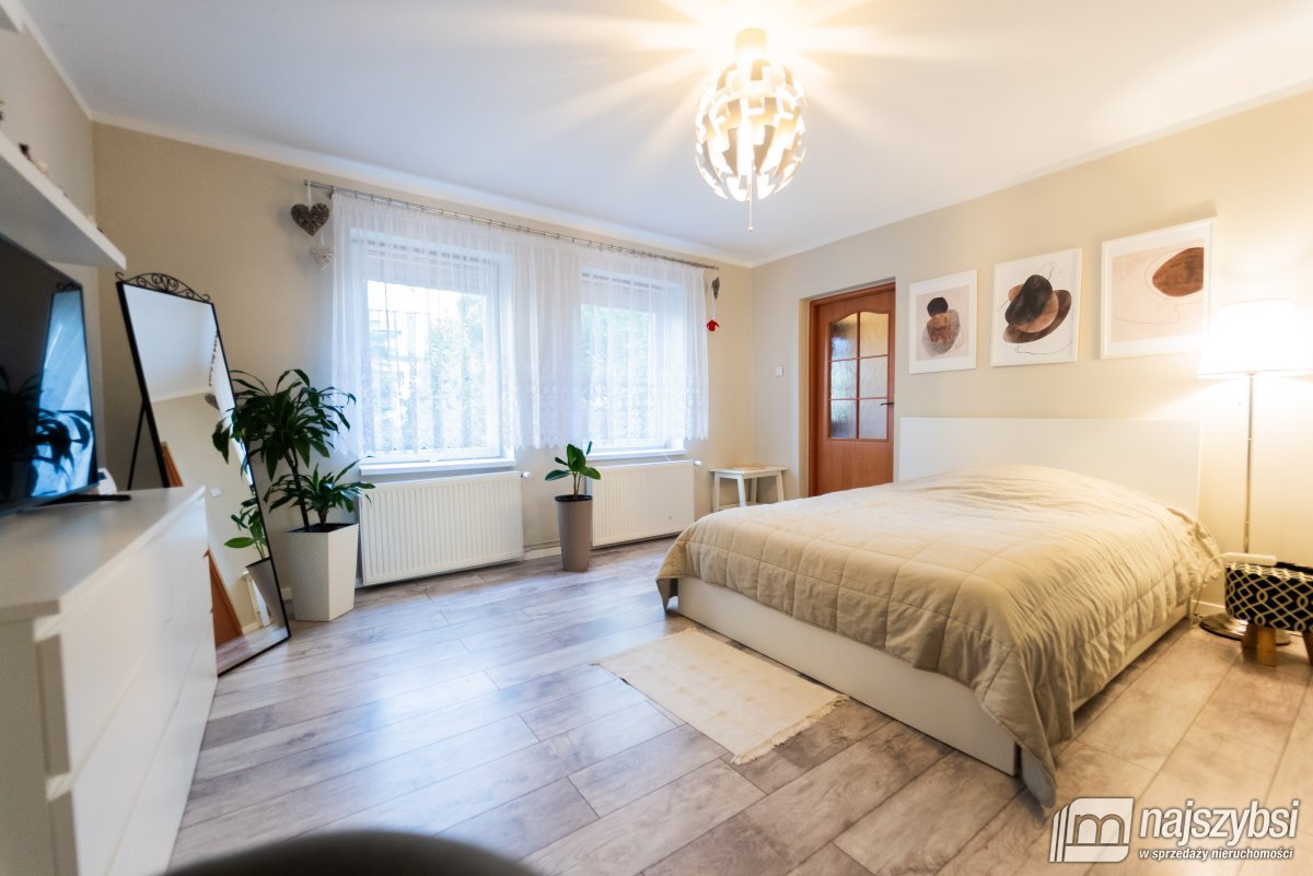 Pniewo – Urokliwy dom z dużą działką blisko lasu (14)