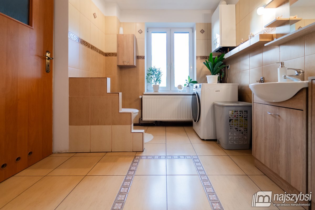 Pniewo – Urokliwy dom z dużą działką blisko lasu (17)