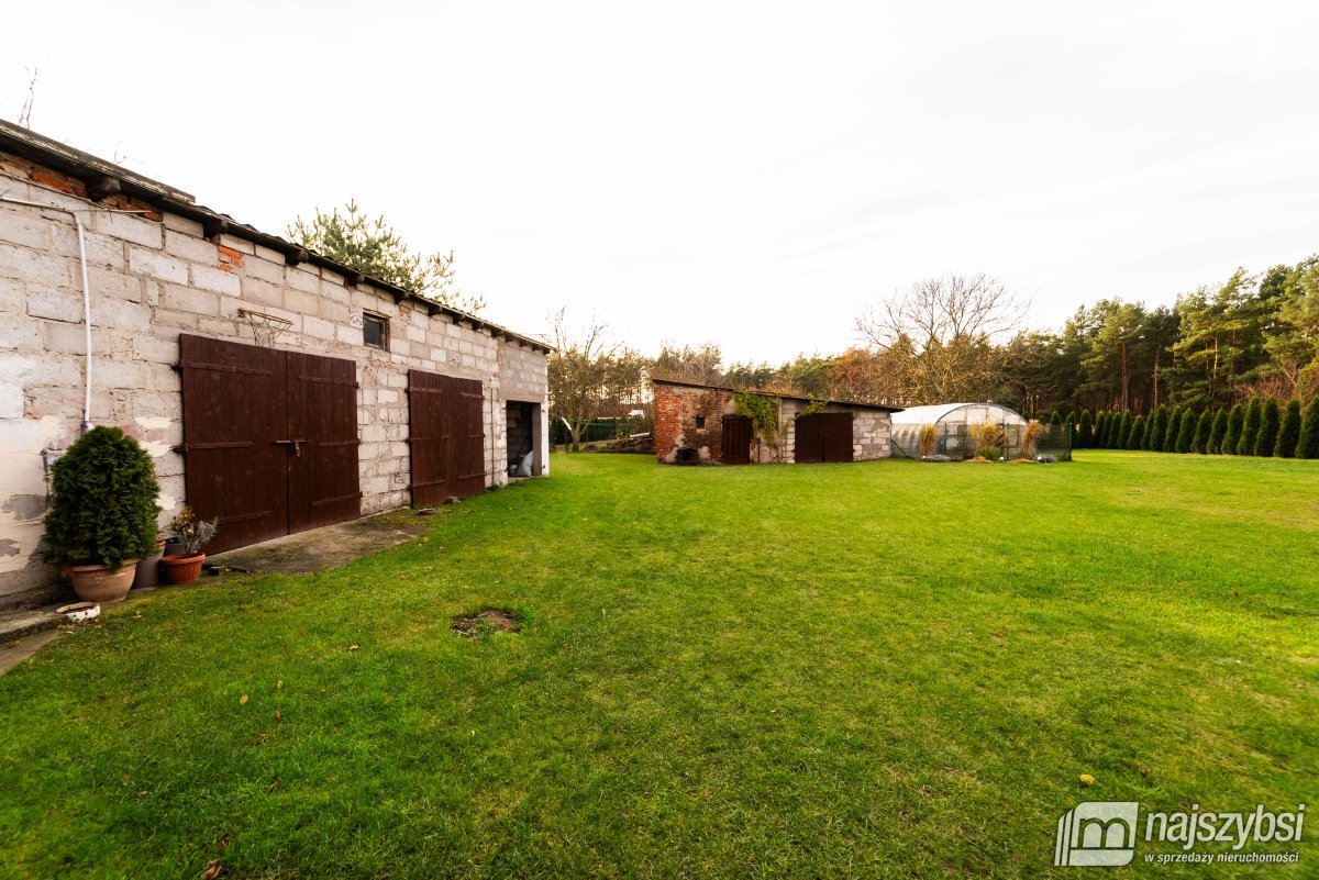 Pniewo – Urokliwy dom z dużą działką blisko lasu (30)