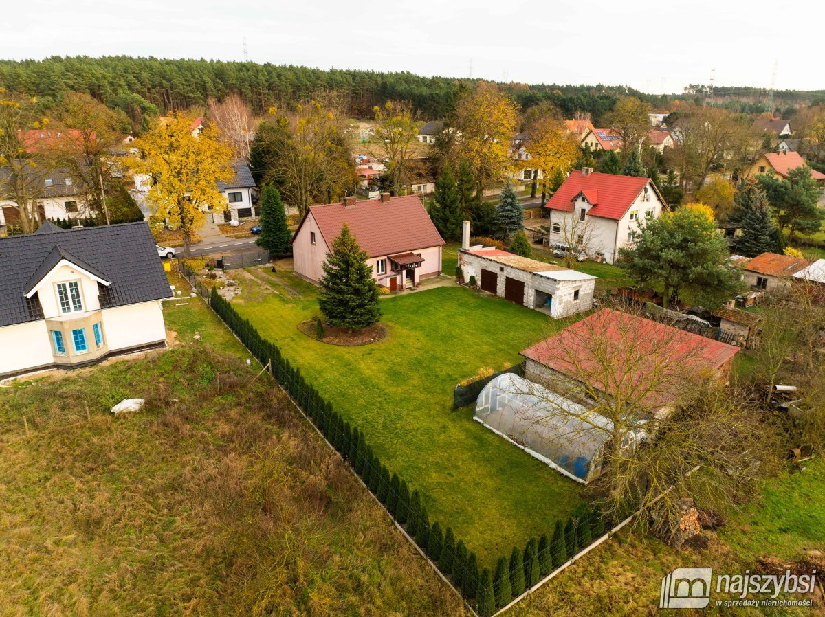 Pniewo – Urokliwy dom z dużą działką blisko lasu (4)