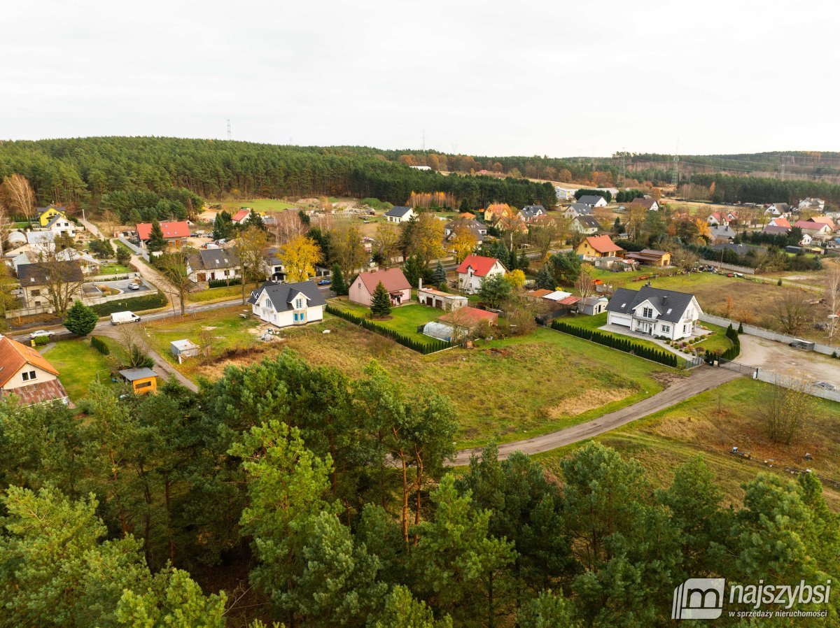 Pniewo – Urokliwy dom z dużą działką blisko lasu (5)