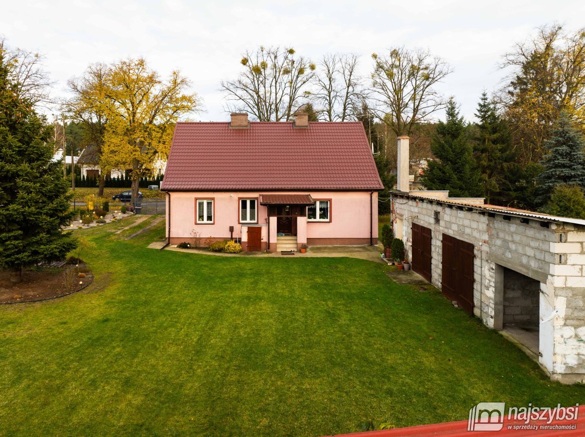 Pniewo – Urokliwy dom z dużą działką blisko lasu (6)