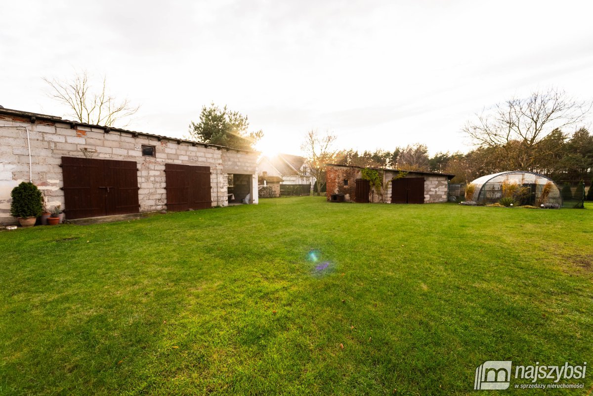 Pniewo – Urokliwy dom z dużą działką blisko lasu (7)