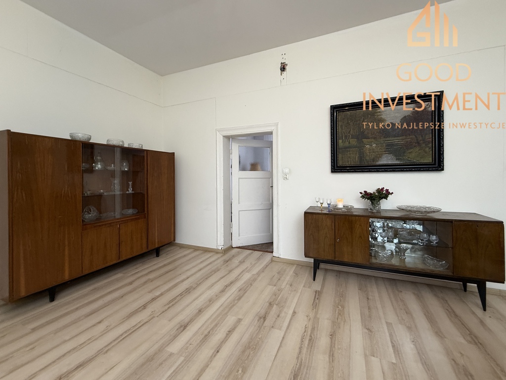 Blok Mieszkalny Na Sprzedaż (15)