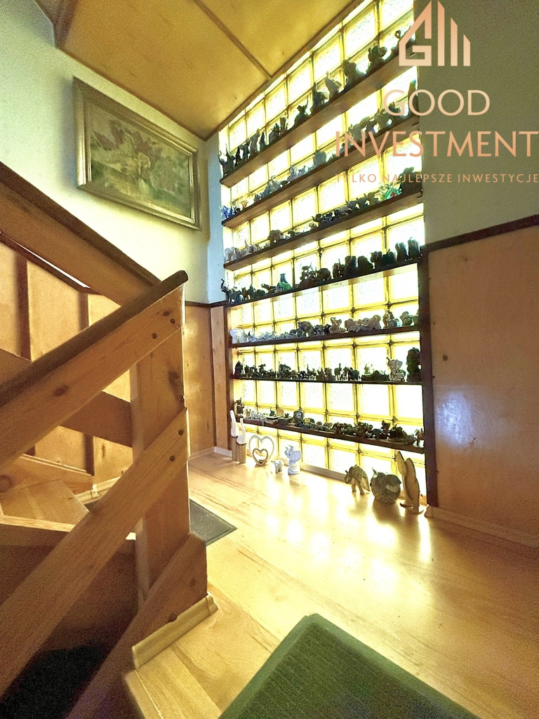 Blok Mieszkalny Na Sprzedaż (21)