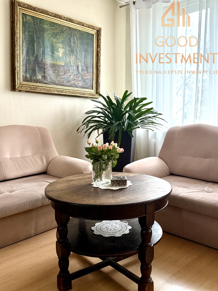 Blok Mieszkalny Na Sprzedaż (2)