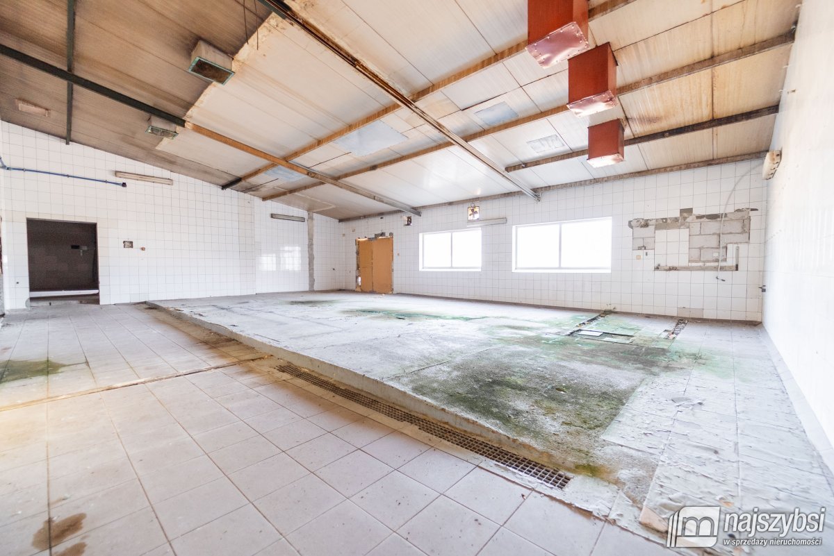 PŁOTY-obiekt/baza przy węźle drogi S6 (18)