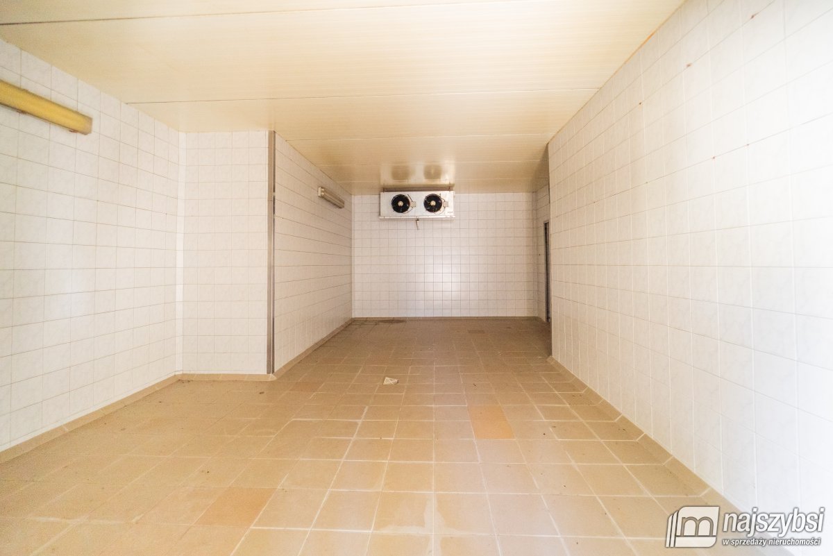 PŁOTY-obiekt/baza przy węźle drogi S6 (27)