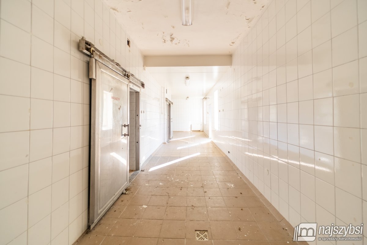 PŁOTY-obiekt/baza przy węźle drogi S6 (28)