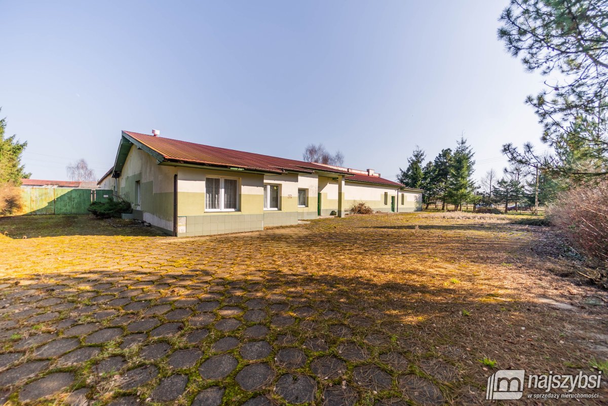 PŁOTY-obiekt/baza przy węźle drogi S6 (37)